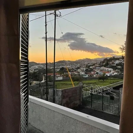 Marize Cozy Family W A View Of The Atlantic Casa vacanze Funchal (Madeira)